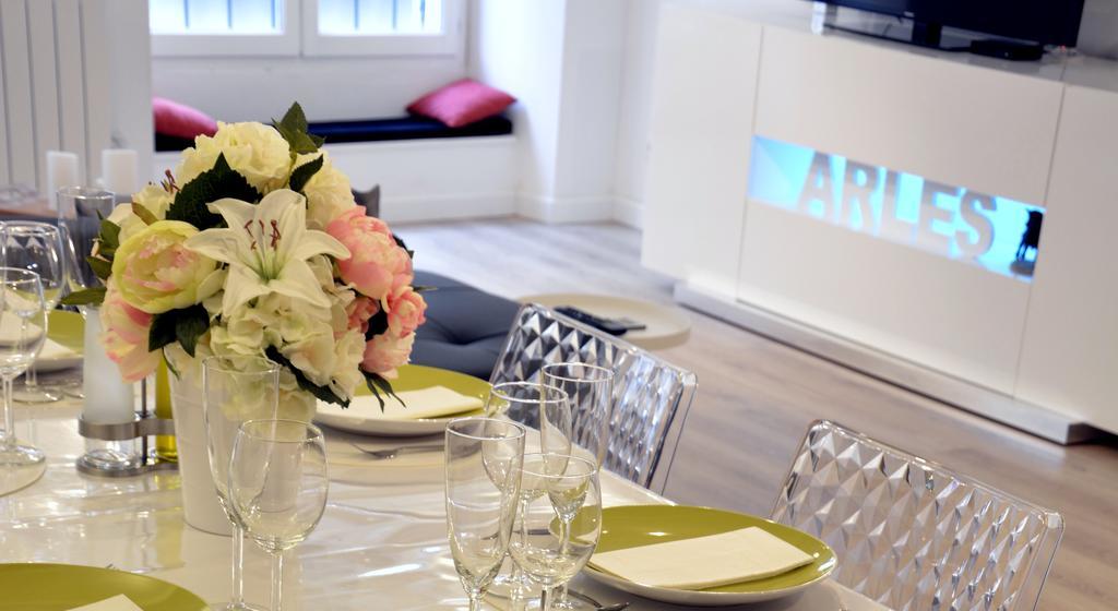 Arles' Haven - Le Loft Du Centre Apartment ห้อง รูปภาพ